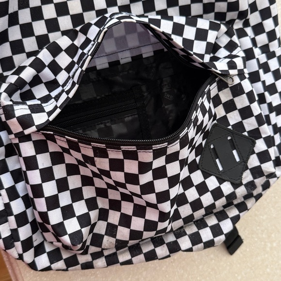 Vans Old Skool Checkered Backpack Bookbag Black White Large Padded Inside Pocket - Picture 6 of 11